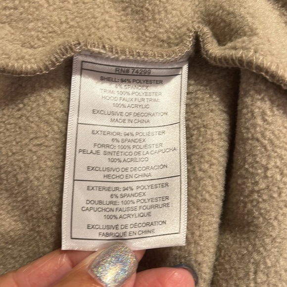 Canada Weathergear Tan Coat W/Detachable Faux Fur Hat Sz L - Picture 13 of 13